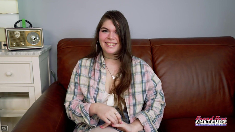 Brand New Amateurs: BBW mit schlechter einstellung fickt, macht arsch zu mund und...