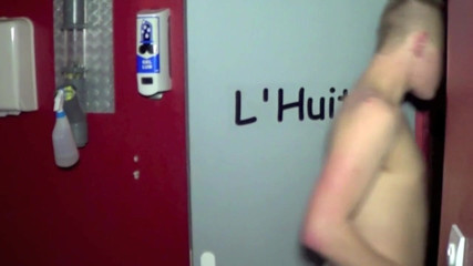 French Twinks Amator videos: Kamel fuck a sexy twink in the sauna