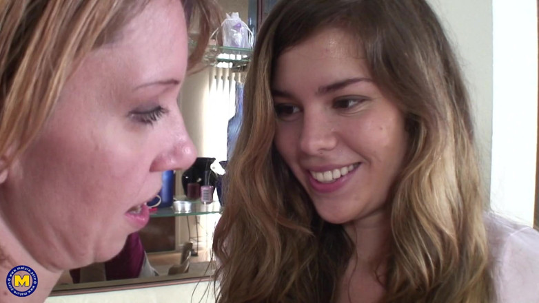 Mature NL: She Just Loves to Eat My Hairy Teen Pussy