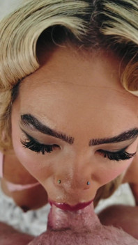 Luna Luxe Bubble Girl boquete com Jonni Darkko