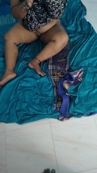Hot on Bed