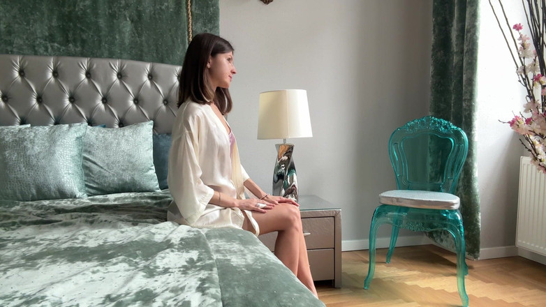 Gina Gerson: Penggambaran lesbian bts