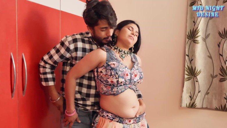 Sexwex blue film: Collage, une petite amie séduit son copain dans sa chambre