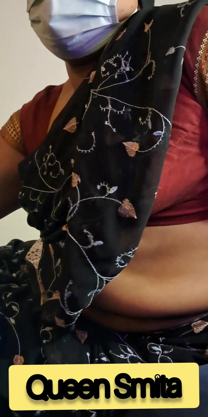 Goddess Silk Smita: Amma se nechce rozloučit s nevlastním synem