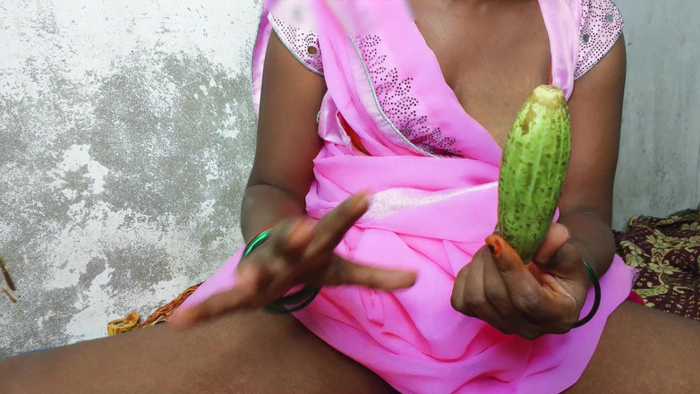 ExcitedWomen: I Am an Indian Woman Ready to Have Sex While...