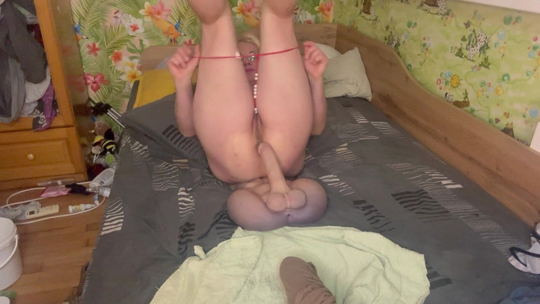 Putarankahotmilf: 애인 파코와 쓰리섬을 위해 트란니를 가져오는 발정난 슬룰