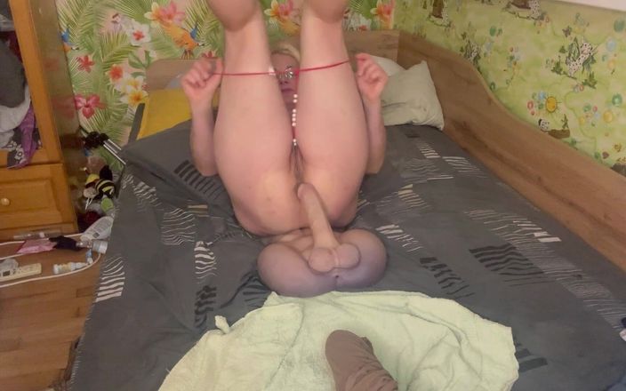 Putarankahotmilf: Horny Slul Bring Tranny for Threesome with Her Lover Paco