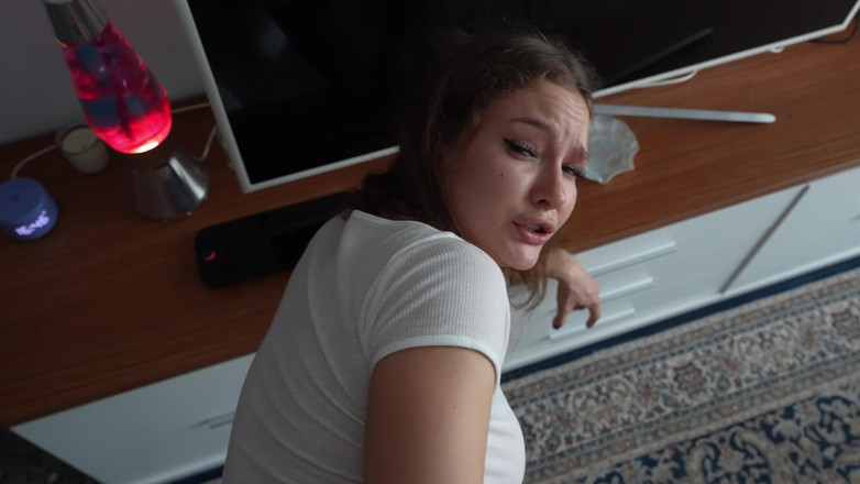 Alexa Poshspicy: Ini Bukan Lubang Yang Betul! Adik tiri dikongkek dubur