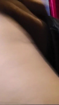 Bhabhi terangsang India tertangkap oleh hasbandnya saat dia masturbasi!! Video xxx kakak ipar india.
