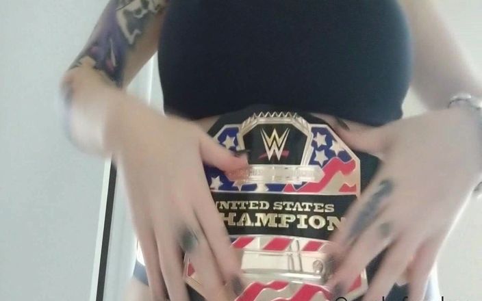 Geeky Femdom: Jessica Nova Fight Champ dvojitá funkce