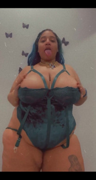 I Miss Dressing up Full Video in Dms Musthaverenewon