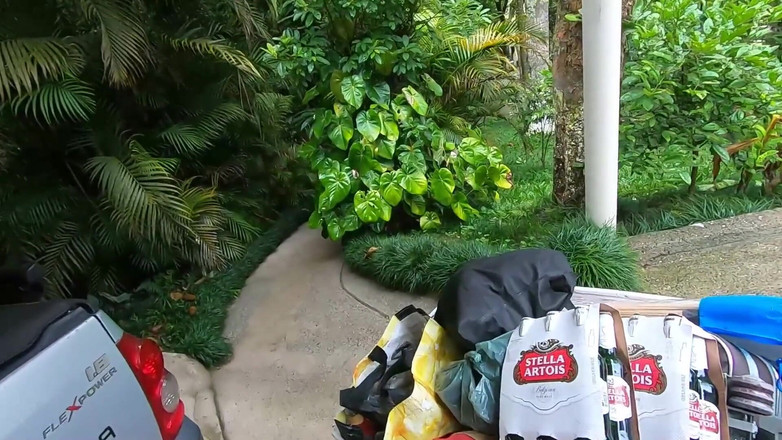 California TV: Jeden den