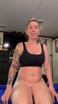 If My Stepsister Can Get Tag-teamed by Randoms She Can Fuck Me Too