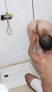 Bbw latina budu kouřit tvého ptáka, ale neříkej svým rodičům Bella Nova, aby podplácí svého nevlastního bratra, aby si její nové tetování tajemství