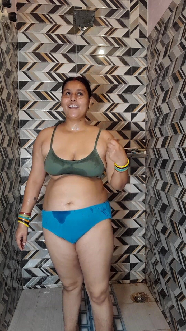 Puja555: Lahodná puja bhabhi koupelna Blog