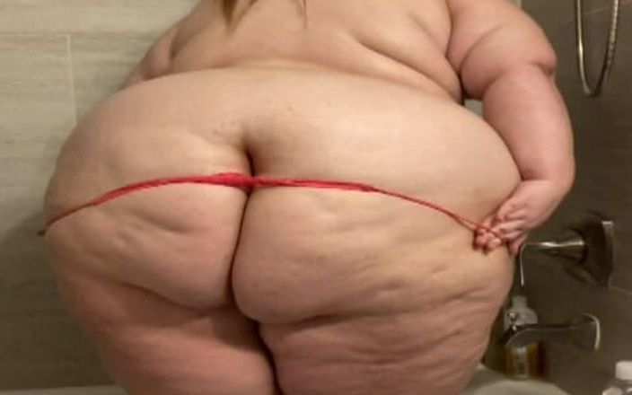 Kayla Peach studios: 超级肥胖的美女精油身体崇拜