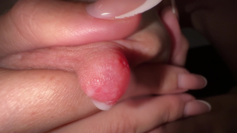 Mia Foster: Close up breastfeeding and armpit fetish