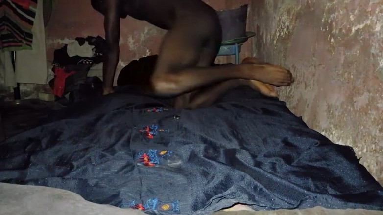 Masturbator emmy: Minha cama me faz nutrir o tempo todo