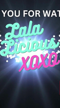 Lala Licious - писаю через мои синие трусики