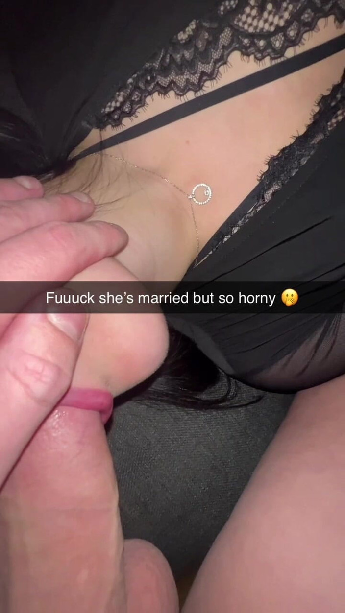 Celineandcesco: Snapchat Cheating Compilatie: Clubavond Op Hoge Hakken En Lingerie