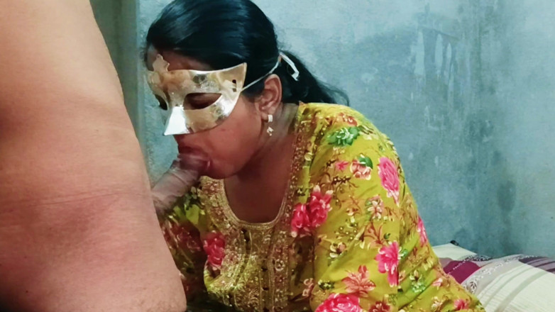 Sexy_girl_nehu: Indické bhabhi těsné anální šukání videa s čistou hindskou hlasovou polohou zezadu...