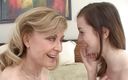 Lesbian Stories: Des salopes matures et adolescentes dans une action lesbienne incroyable