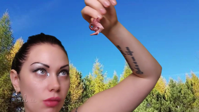 Goddess Misha Goldy: La gigantessa ti trasforma in un piccolo ottpo da un...