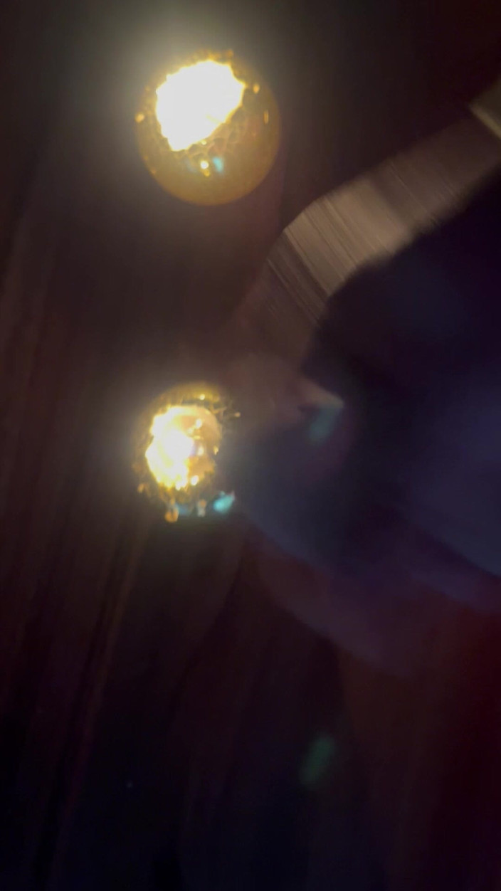 NastySecret666: Jedno světlo stačí