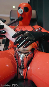 Sovraccarico di castità di gomma