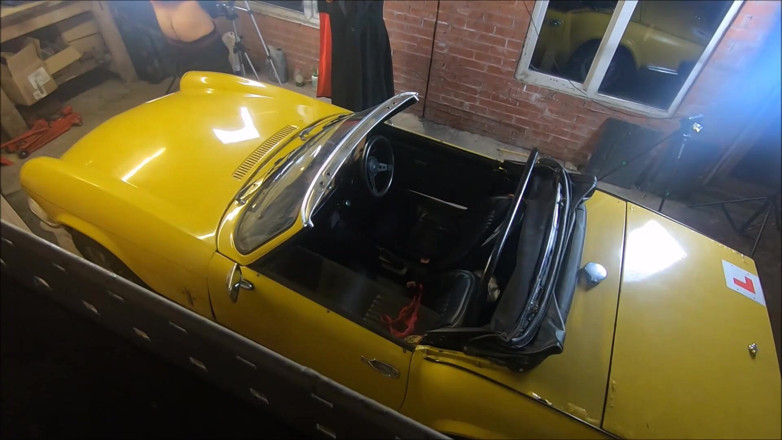 Camilla Creampie: Di sebalik tabir kereta vintaj