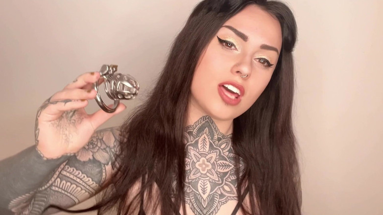 Miss Valentina: Trancando você na castidade gfe