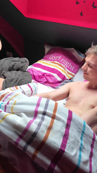 Cuckold Threesome Waking up: I Wake up My Lover, He Dismantles My Pussy and Makes My Cuckold Husband Squirt