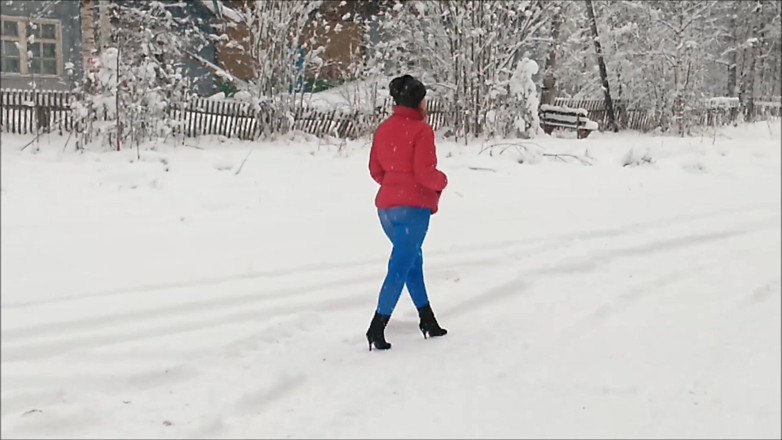 RedRoseRus: Pas de jupe en collants bleus - version complète