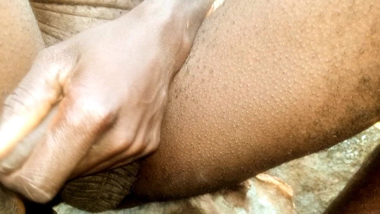 Judith xxx: Masturbándose, episodio 99