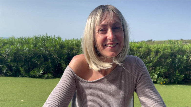 Video Porno One: Lena, 40-year-old MILF From Tours!