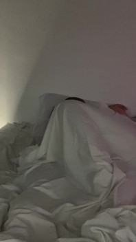 就寝时间已成为性爱时间