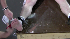 Dream Boy Bondage: Pracující muž - kapitola 4