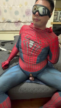 Fat Spider วาดโดยการวาดตรงกลางสีแดง