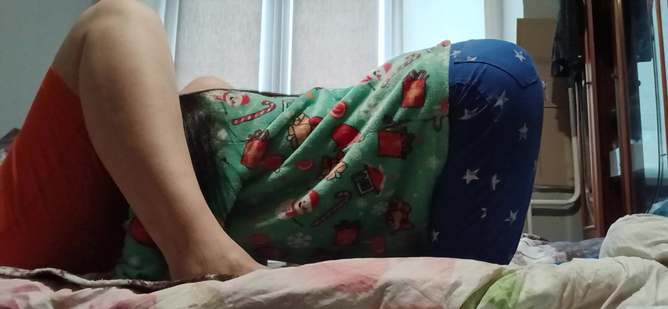 Lesbian-candys: Aku suka mengendum dan jilat memek wanita yang lebih tua