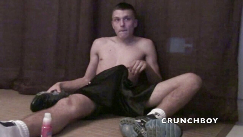 Sneaker gay: 운동화를 신은 아메토르 솔로