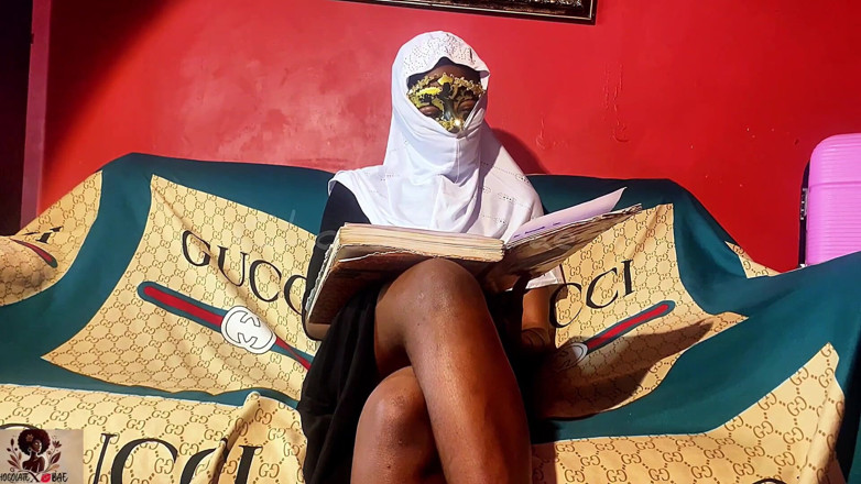 Naturelle Chocolat: Sexy Newly Wed Hijabi Madam Gets so Horny Thinking About...