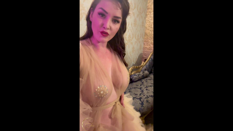 Vivienne l'Amour: Retro škádlení neplánované