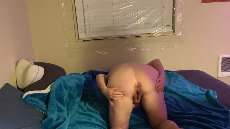 Hot potato girl: Tits tied, flogged, caned, and fisted