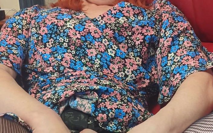 Fiona of Delights: Audiția canapeai lui Lady Fiffi