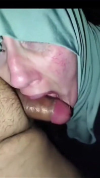 Saya Dapat Sebatan Yang Baik Untuk Bercakap Dengan Seorang Lelaki Tanpa Ditapis