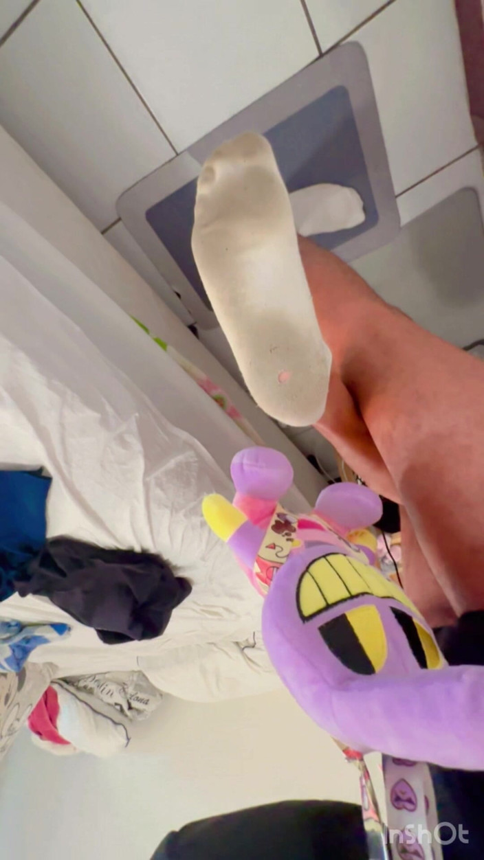 Boy feet: Ders Sonrası Cesedi Göstermek