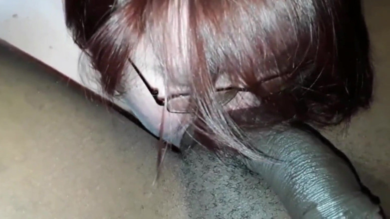 Real homemade BBW BBC porn: İri güzel kadın kendimle oynuyorum büyük zenci yarağı sert sikiyor