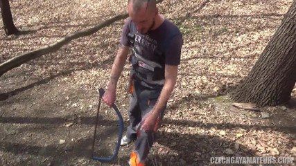 Czech Gay Amateurs: Čeští gay amatéři se pokazily ve 4 koupelně glory hole