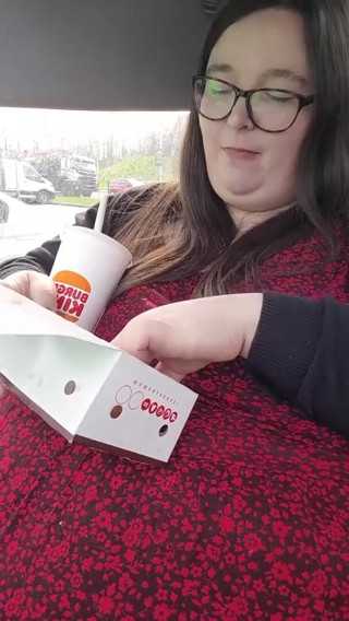 SSBBWLadyBrads: Ultima piesă din Burger King