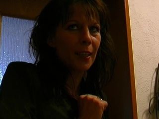Xxxlover: Anette, a vizinha sempre com tesão - pornô retrô alemão